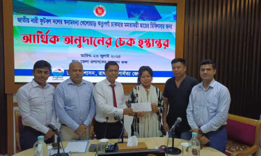 ঋতুপর্ণার মায়ের চিকিৎসায় যুব ও ক্রীড়া মন্ত্রণালয়ের আর্থিক অনুদান