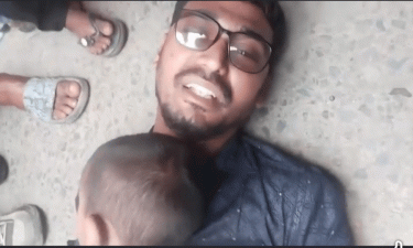 ৩ কন্যাশিশু নিয়ে বাবার আত্মহননের চেষ্টা