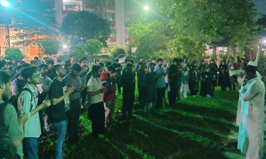 মাইলস্টোনের ঘটনায় আইইউবিএটিতে বসুন্ধরা শুভসংঘের দোয়া মাহফিল