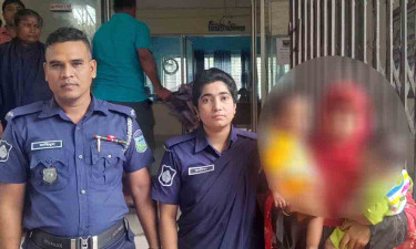 মায়ের সঙ্গে কারাগারে ৬ মাসের যমজ শিশু, থানা থেকে ছবি পোস্ট