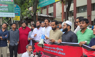 থানার ওসি চেঞ্জ হয়েছে, আচরণ চেঞ্জ হয় নাই— মোহাম্মদপুরে স্থানীয়রা