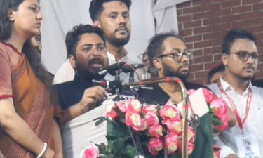 আমরা চাই প্রবাসীরা দেশের নীতি নির্ধারণে অংশের হবে : নাহিদ ইসলাম