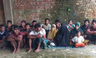 বঙ্গোপসাগর দিয়ে সেন্টমার্টিন দ্বীপে ২০ রোহিঙ্গার অনুপ্রবেশ