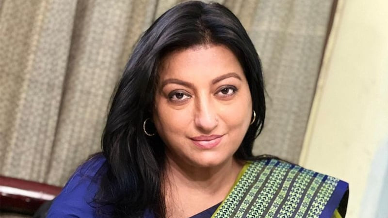 ‘ফাইজলামির একটা সীমা আছে’, মনগড়া খবরে খেপলেন মৌ শিখা