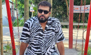 কিসের ভিত্তিতে এসব অ্যাওয়ার্ড দেওয়া হচ্ছে, প্রশ্ন ওমর সানীর