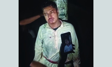 মাজারে ঢিল ছোড়ায় ভারসাম্যহীন যুবককে খুঁটিতে বেঁধে মারধর