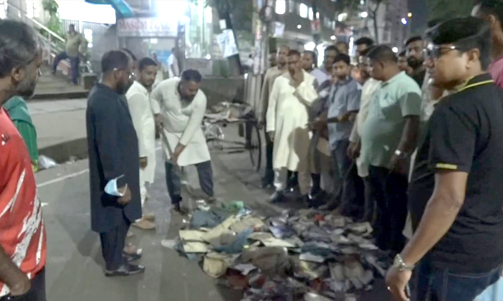 জুলাই গণ-অভ্যুত্থানের অনুষ্ঠান শেষে সড়ক পরিষ্কার করল মহানগর উত্তর বিএনপি