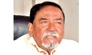 শেখ হাসিনার দুঃশাসনের বিরুদ্ধে ড. ইউনূস একটি কথাও বলেননি