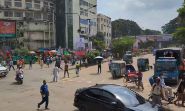ঢাকায় আজ বড় ৩ কর্মসূচি, এড়িয়ে চলবেন যেসব রাস্তা