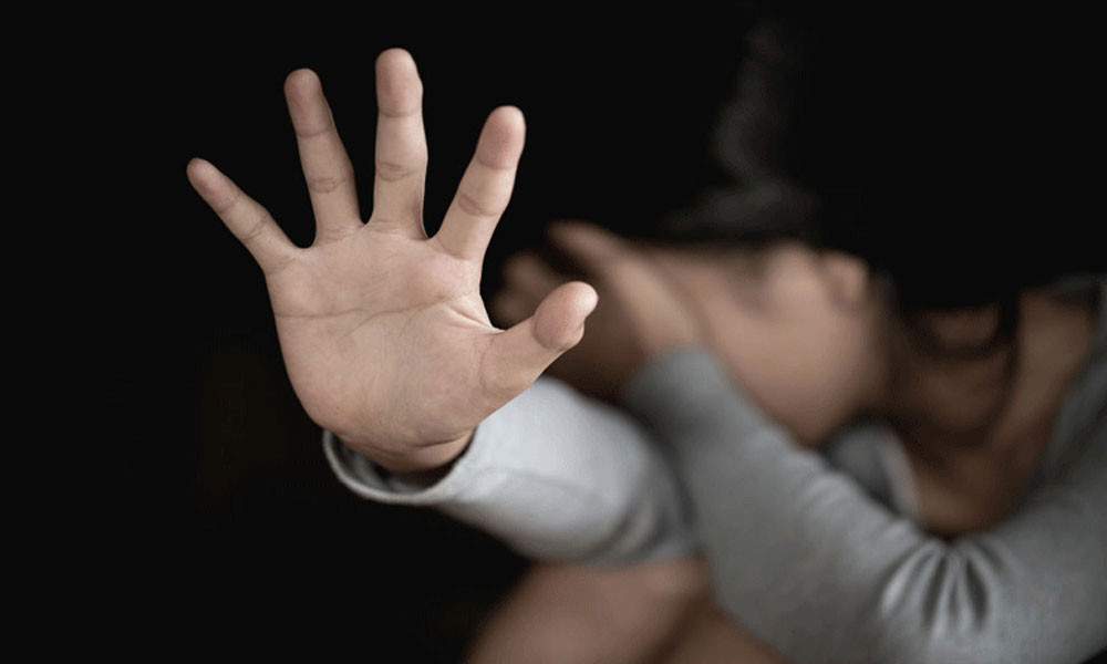 ছাত্রী ধর্ষণচেষ্টার অভিযোগে দুই শিক্ষক গ্রেপ্তার