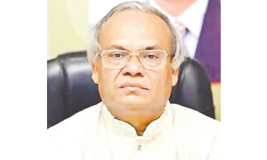 এক-এগারোর আশঙ্কায় তথ্য উপদেষ্টার পোস্ট কাণ্ডজ্ঞানহীন