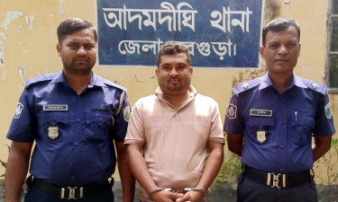 আদমদীঘিতে নাশকতা মামলায় স্বেচ্ছাসেবক লীগ নেতা গ্রেপ্তার