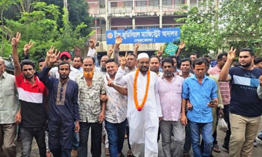 ৪ বছর পর চেয়ারম্যানের পদ পেলেন বিএনপি নেতা তাহের