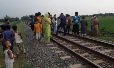 ঠাকুরগাঁওয়ে ট্রেনে কাটা পড়ে প্রাণ গেল যুবকের