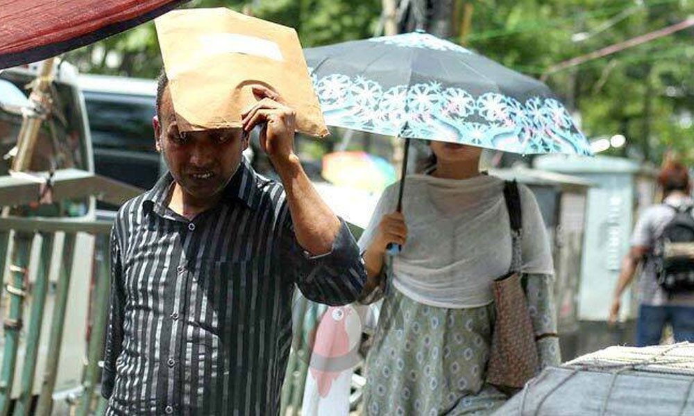রাজধানীতে ৩-৪ দিন বৃষ্টির সম্ভাবনা কম, বাড়তে পারে গরম