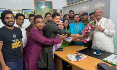 মির্জা ফখরুলের সঙ্গে ঠাকুরগাঁও সাংবাদিক ফোরামের মতবিনিময়
