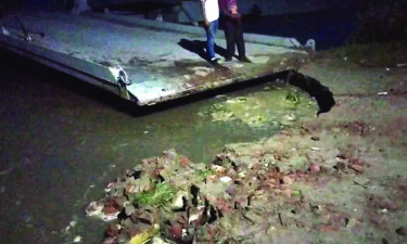 পাটুরিয়া-দৌলতদিয়া লঞ্চ চলাচল বন্ধ