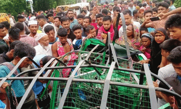 আড়াইহাজারে ট্রাক-অটোরিকশা সংঘর্ষ, নিহত ৪