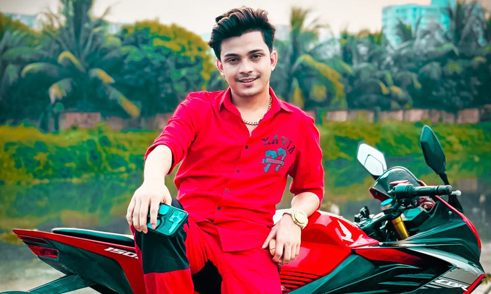 সকালে গ্রেপ্তার প্রিন্স মামুন দুপুরে পেলেন জামিন
