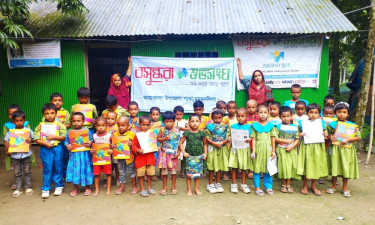 তারাকান্দায় বসুন্ধরা শুভসংঘের উদ্যোগে শিক্ষার্থীদের মাঝে শিক্ষা উপকরণ বিতরণ