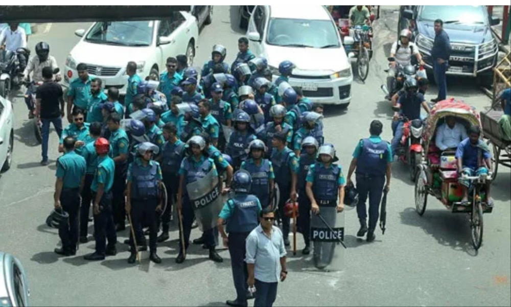ঢাকা ও সিটি কলেজ শিক্ষার্থীদের আবারও সংঘর্ষ, কারণ জানে না কেউ