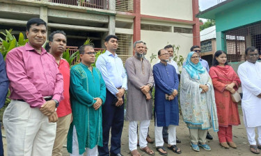 ছয়বাড়িয়া প্রাথমিক বিদ্যালয়ে জাবি পরিসংখ্যান বিভাগের সাবেক শিক্ষার্থীদের বৃক্ষরোপণ