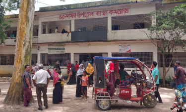 গলায় পেয়ারা আটকে ১ বছর বয়সী শিশুর মৃত্যু