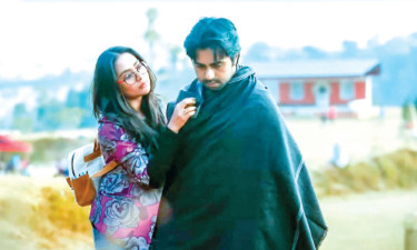 প্রজাপতি মেয়েটা