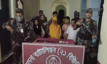 অবৈধভাবে ভারতে প্রবেশের সময় ৭ বাংলাদেশি আটক