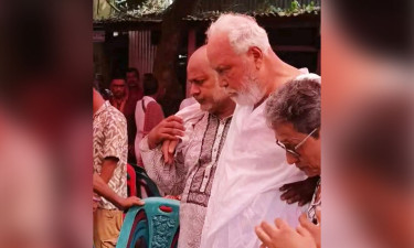 দেশবাসীর কাছে দোয়া চেয়েছেন কাদের সিদ্দিকী