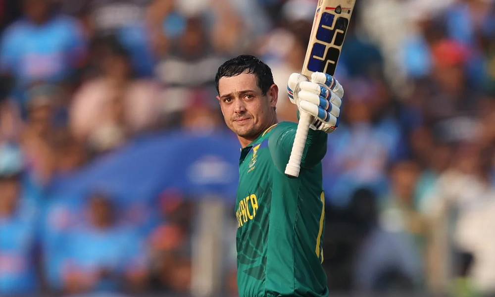 অবসর ভেঙে ওয়ানডেতে ফিরলেন ডি কক