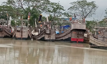 ৪ অক্টোবর থেকে ২২ দিন মেঘনায় মাছ ধরা বন্ধ