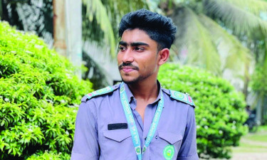 দাঁড়িয়ে থাকা নসিমনে মোটরসাইকেলের ধাক্কা, কলেজছাত্রের মৃত্যু