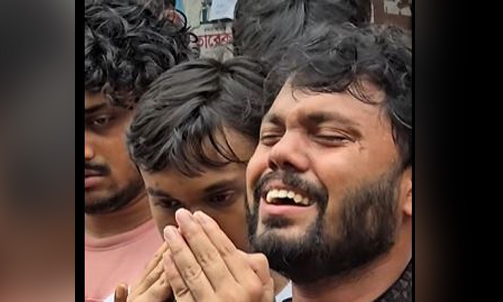 Ayollar hojatxonasida yashirin kamera, jojalar shit YouTube jinsiy aloqa videolar