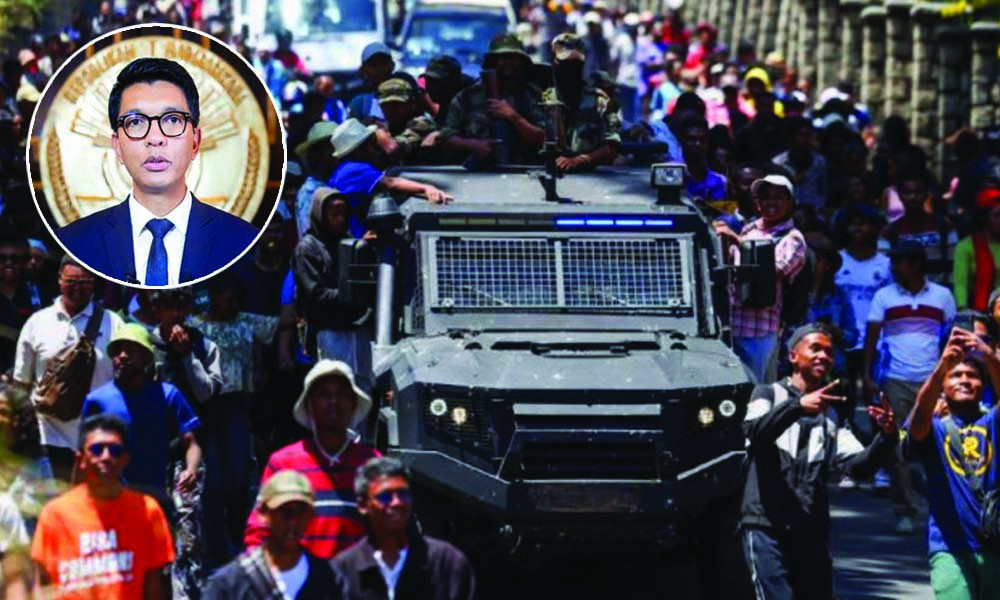 Rus anal it uslubi FFM mavzusida jinsiy aloqa rasmlari