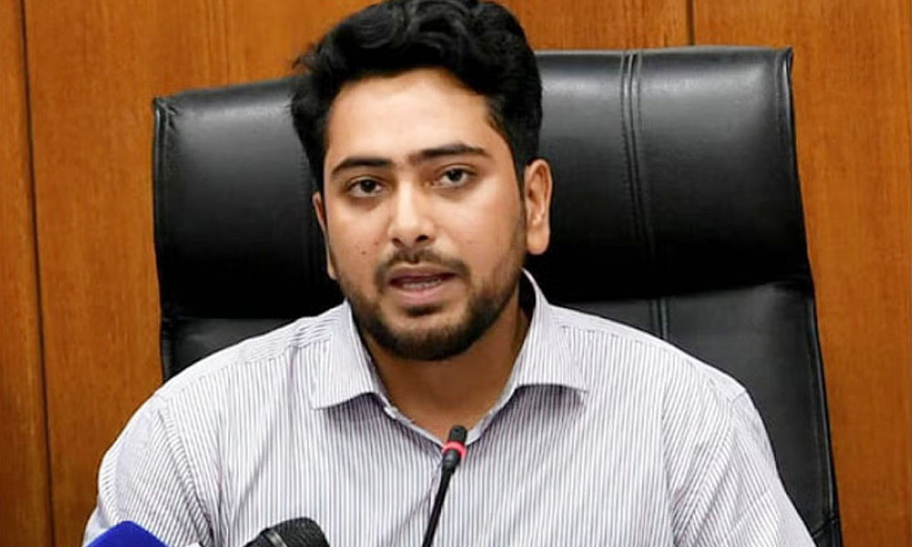 জাতীয় ঐক্যের নামে জাতির সঙ্গে প্রতারণা করা হচ্ছে : নাহিদ ইসলাম