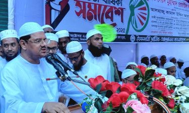 চাঁদাবাজদের বঙ্গোপসাগরে নিক্ষেপ করব : চরমোনাই পীর