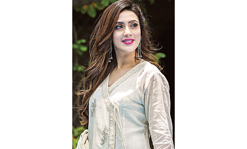 Chexiya qamish video