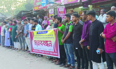 ভুল চিকিৎসায় নবজাতকের মৃত্যুর অভিযোগ, ছাত্র-জনতার ক্ষোভ