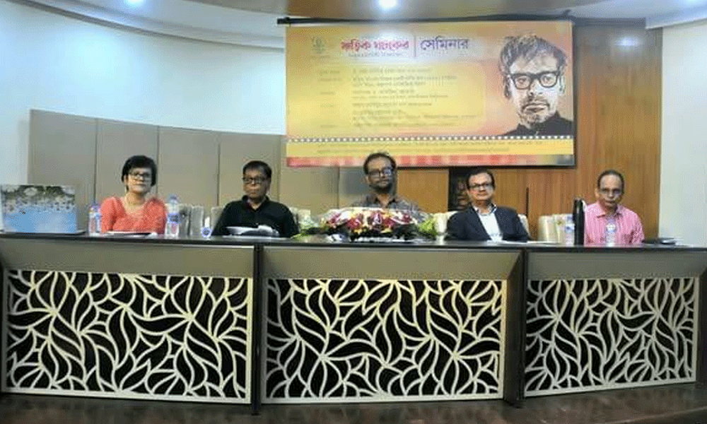 ঋত্বিক ঘটক বাংলা চলচ্চিত্রের সীমানা সম্প্রসারণ করেছেন