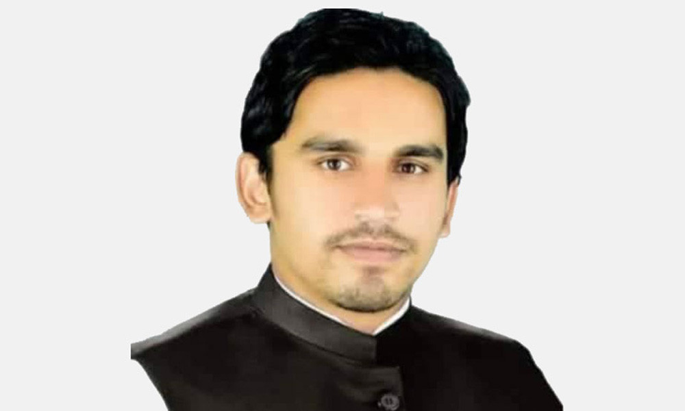 Оныншы сынып оқушысымен жыныстық қатынас