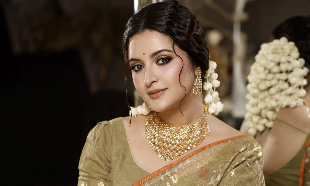 Ogizda Dick va hamma joyda cum