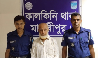 কালকিনিতে ইউনিয়ন আ. লীগ সভাপতি গ্রেপ্তার