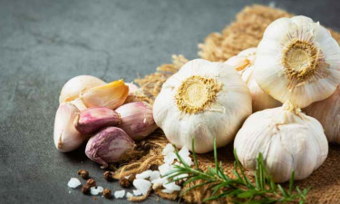 রান্নায় কিভাবে রসুন মেশালে মিলবে বেশি উপকার