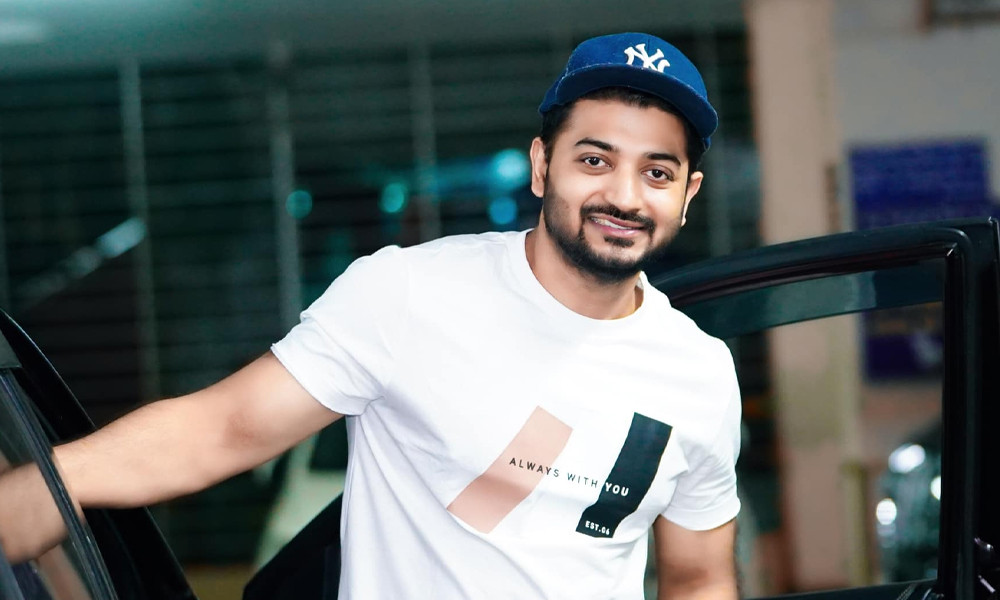 Rus tilini buzadigan porno