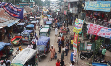 সংকীর্ণ রাস্তা, সুফল মিলছে না ভাসানী সেতুর