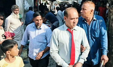 সোনার দোকানে গিয়ে ম্যাজিস্ট্রেট পরিচয়ে টাকা দাবি, ১৫ দিনের কারাদণ্ড