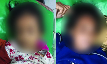 হাজীগঞ্জে রাতের সড়কে প্রাণ গেল নানি-নাতনির