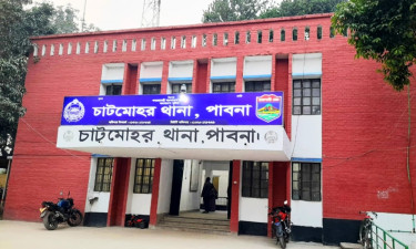 চাটমোহরে ট্রাকের চাকায় পিষ্ট হয়ে প্রাণ গেল শিশুর