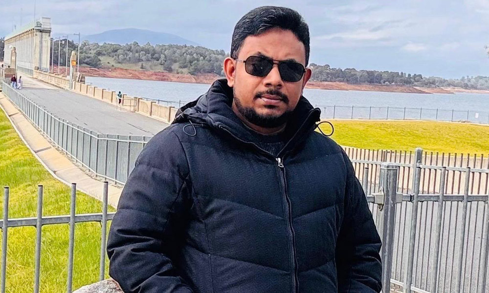 ভোরের অপেক্ষায়...